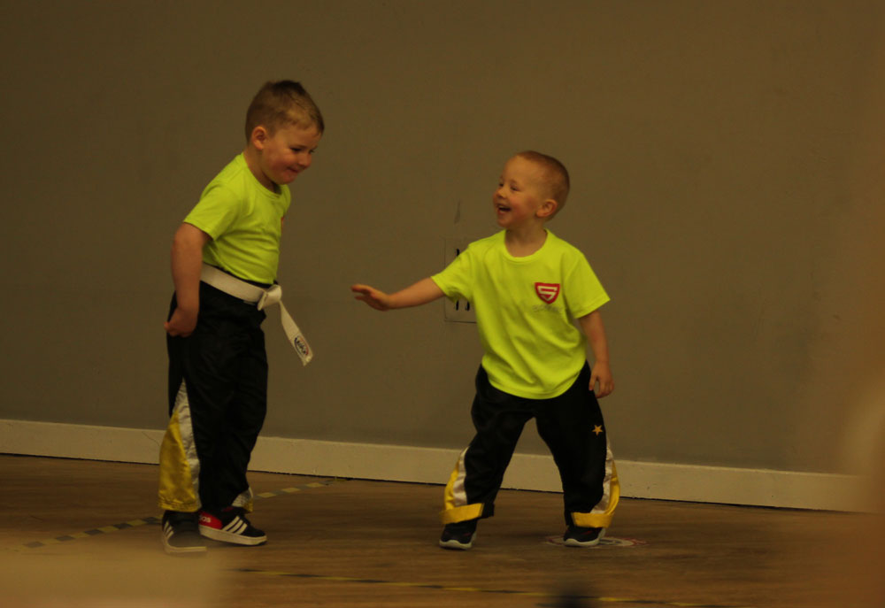 Synergy Toddles-Laughing TOTS (2-3 YEARS)  